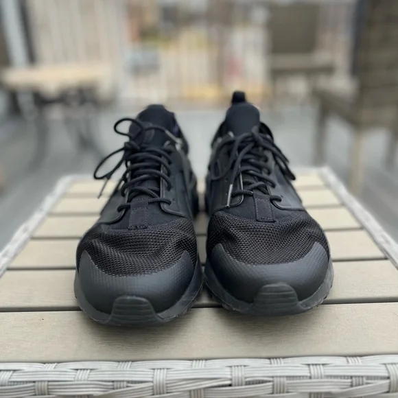 Nike Air Huarache Run Triple Black Men’s 9.5 819685-002 Clean & Ready to Wear - Picture 2 of 8